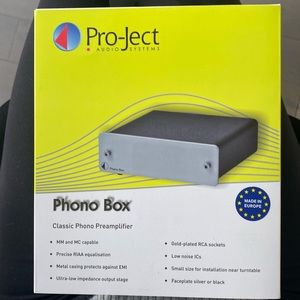 Pro-Ject classic Phono preamplifier - NWT